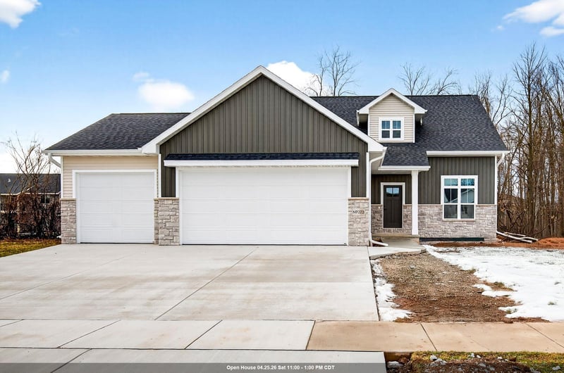 N9273 Constellation Dr, Appleton, WI 54915
