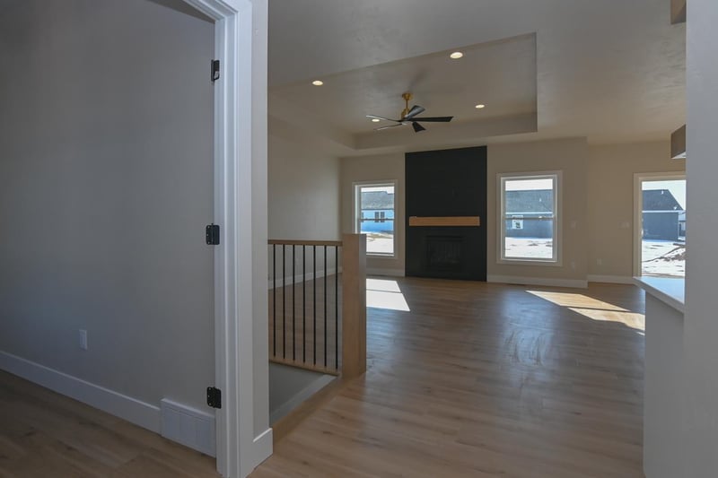 2041 Red Fox Ln, Kaukauna, WI 54130