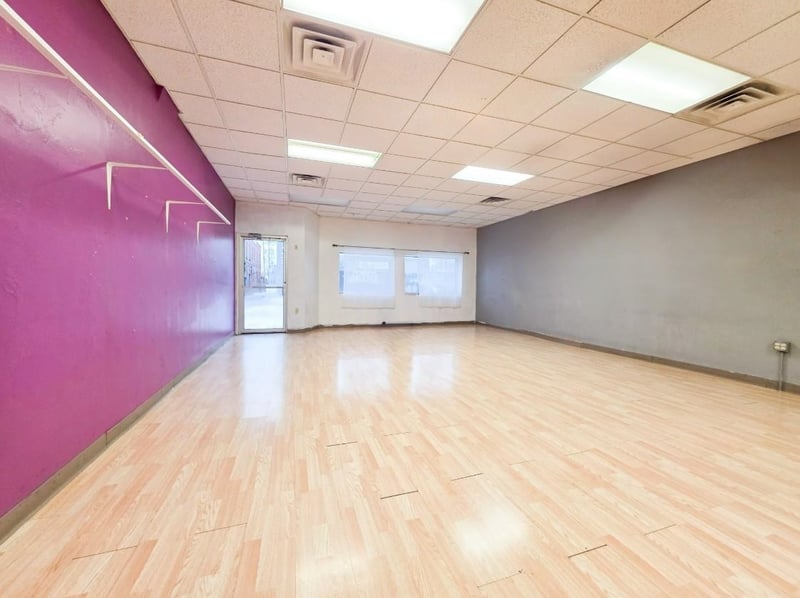 618 Bodart St, Green Bay, WI 54301