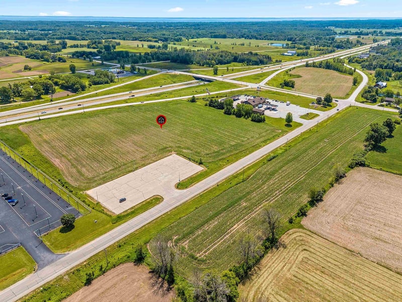 County Road Ee, Abrams, WI 54101
