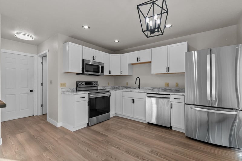 2457 Blake Ct, Oshkosh, WI 54904