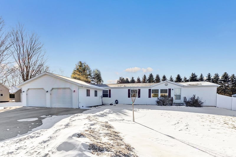 510 Main St, Casco, WI 54205