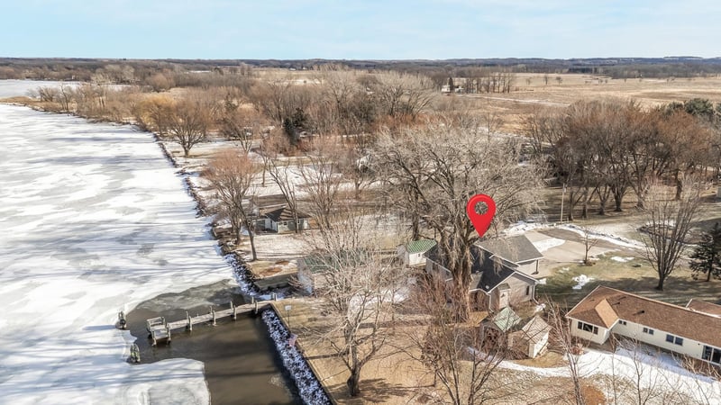 9302 Blanco Rd, Winneconne, WI 54986