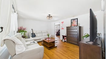 505 Westplain Dr, Green Bay, WI 54303