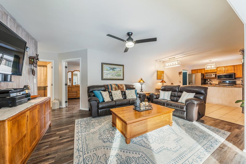 170 Jefferson St, Winneconne, WI 54986