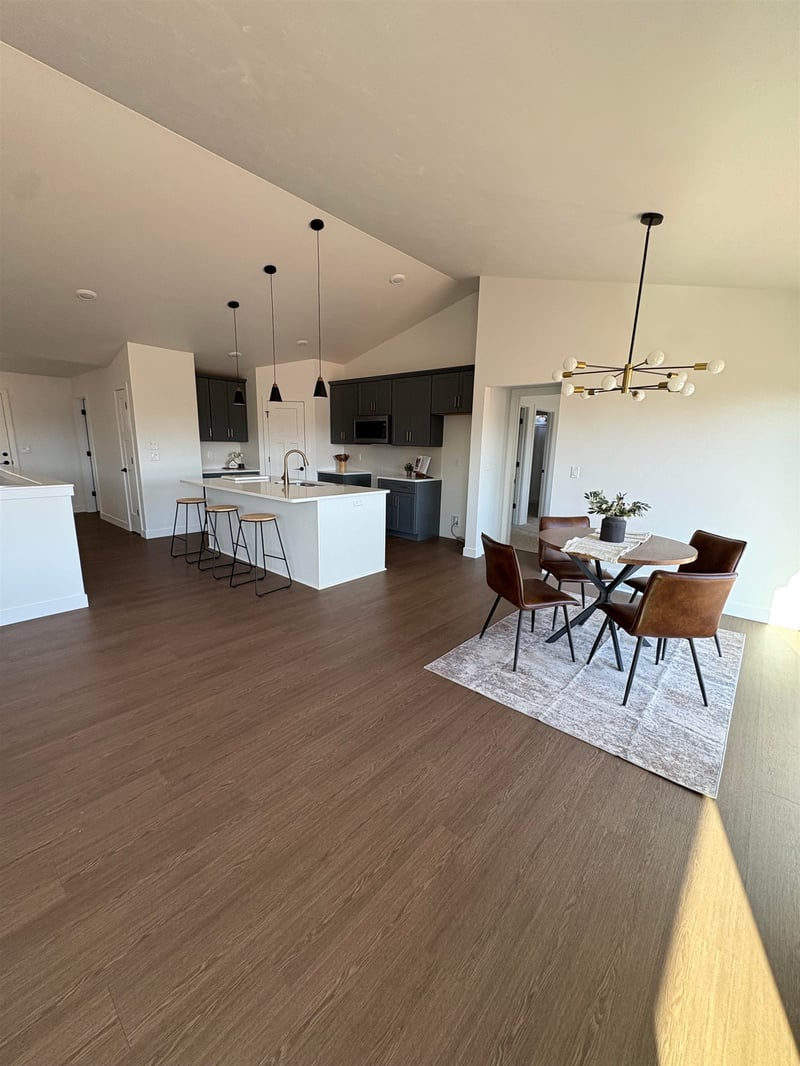 W5609 Tonys Way, Appleton, WI 54915