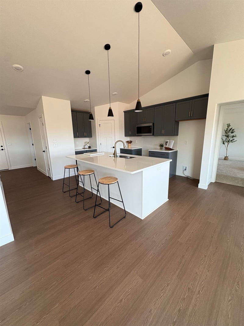 W5609 Tonys Way, Appleton, WI 54915