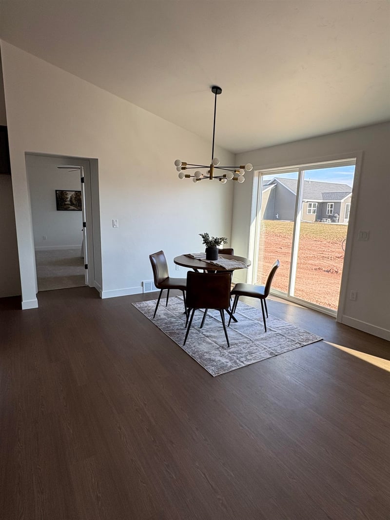 W5609 Tonys Way, Appleton, WI 54915