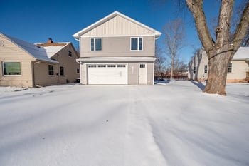 1230 Goodell St, Green Bay, WI 54301