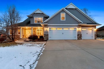 905 Red Fox Dr, Green Bay, WI 54313