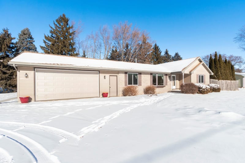 2980 Northland Ave, Appleton, WI 54914