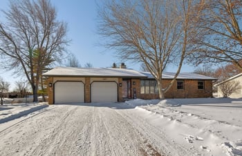 1403 Orlando Dr, Green Bay, WI 54313-5328