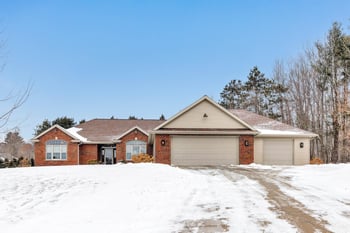 3400 Wynding Ridge Way, Green Bay, WI 54313-8288