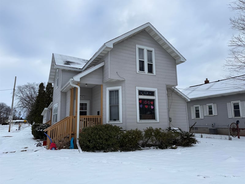 1400 Knapp St, Oshkosh, WI 54902