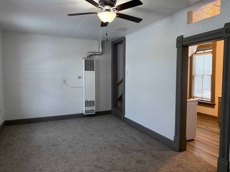 1400 Knapp St, Oshkosh, WI 54902