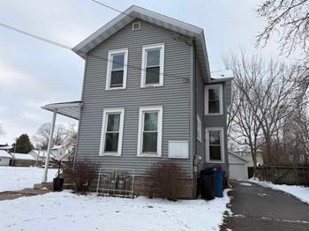 735 Jackson St, Oshkosh, WI 54901-4320