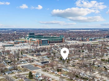 1170 Raleigh St, Green Bay, WI 54304