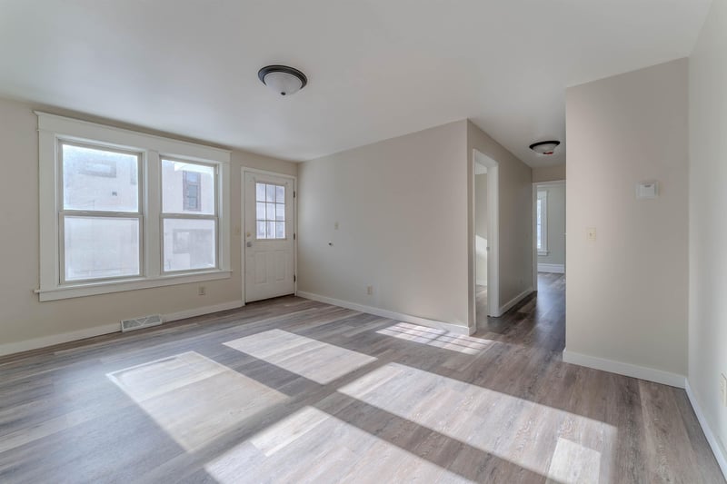 630 Jackson St, Oshkosh, WI 54901-4345