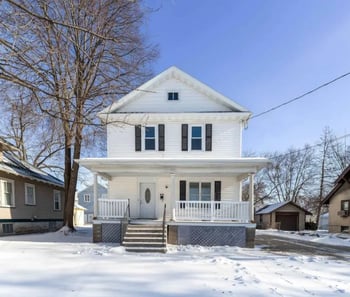 630 Jackson St, Oshkosh, WI 54901-4345