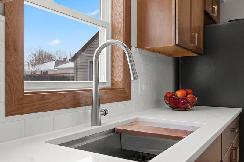 417 3rd St, Kimberly, WI 54136