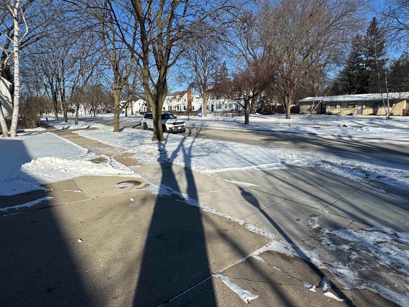 816 Ridgeway Blvd, De Pere, WI 54115