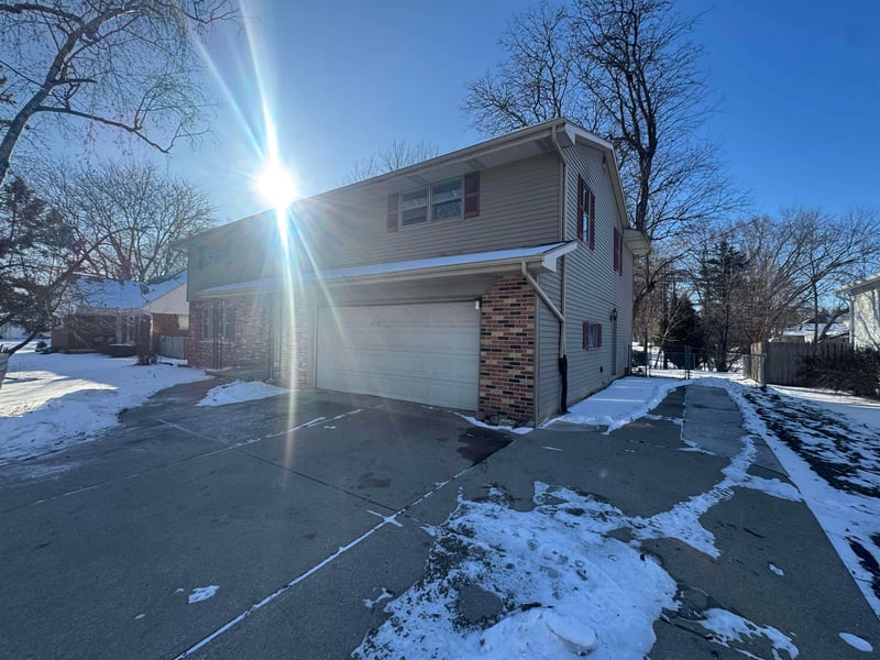 816 Ridgeway Blvd, De Pere, WI 54115