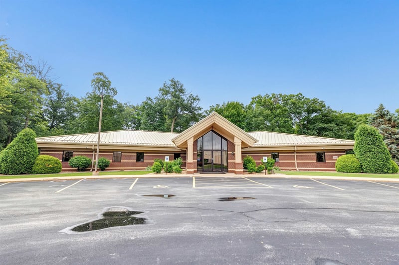 2980 Walker Dr, Green Bay, WI 54311