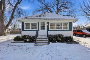 1123 9th St, Green Bay, WI 54304