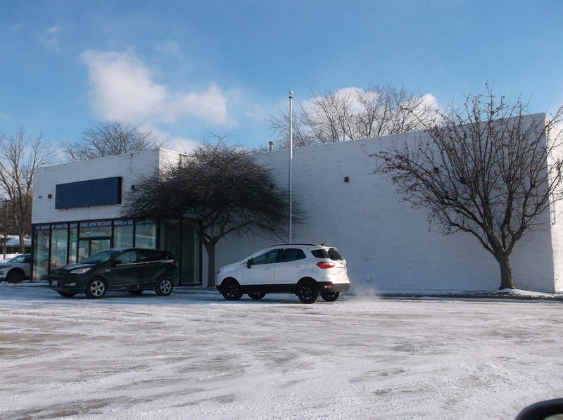 500 Green Bay Rd, Neenah, WI 54956-3152