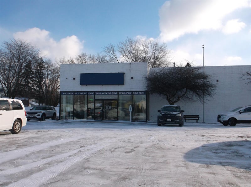 500 Green Bay Rd, Neenah, WI 54956-3152