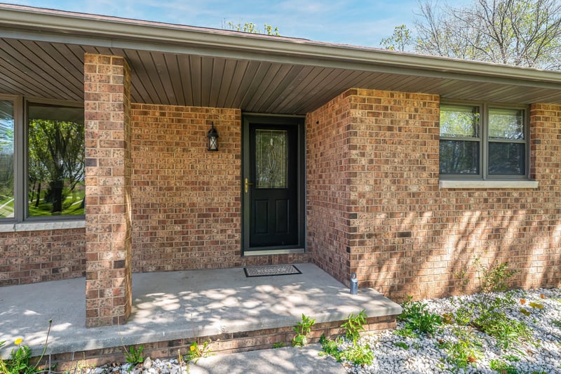 W2610 Sievert Rd, Seymour, WI 54165