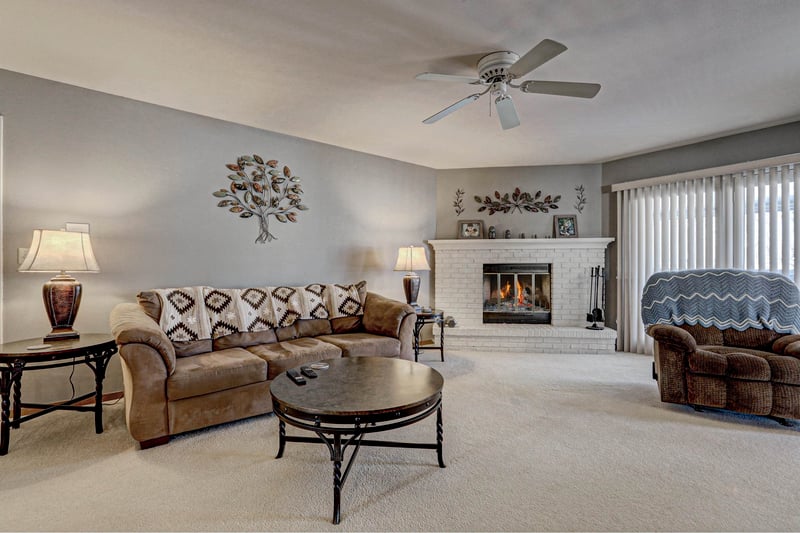 546 Smith Ave, Oshkosh, WI 54901-1875