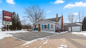 2654 Continental Dr, Green Bay, WI 54311-6626