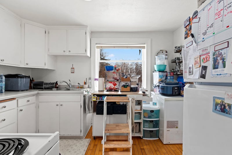 417 Fulton St, De Pere, WI 54115