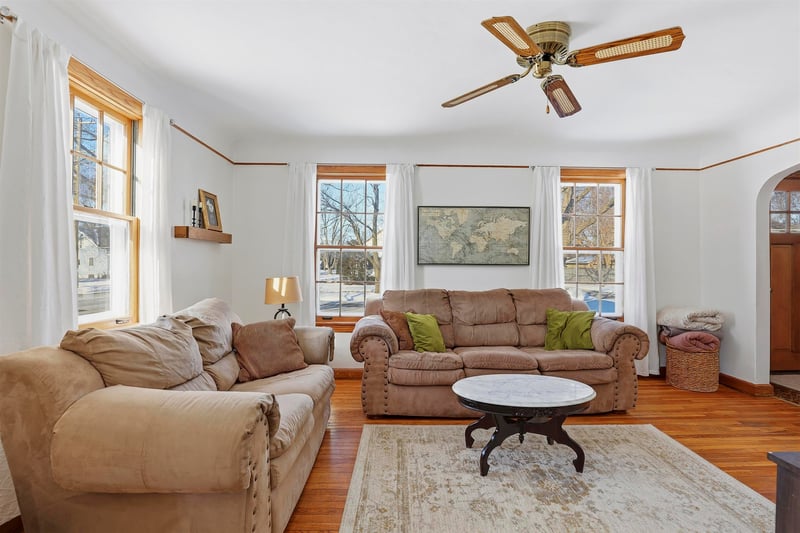 603 Goodall St, Appleton, WI 54915-2440