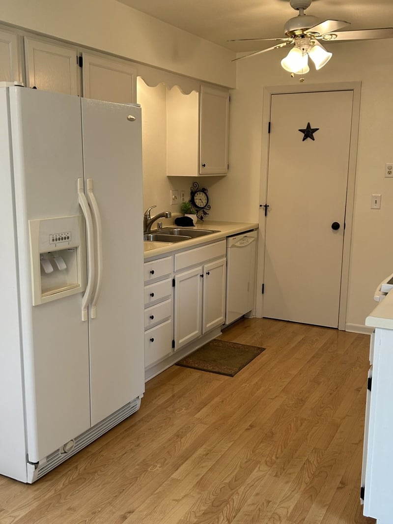 1115 Daniel Ct #42, Neenah, WI 54956