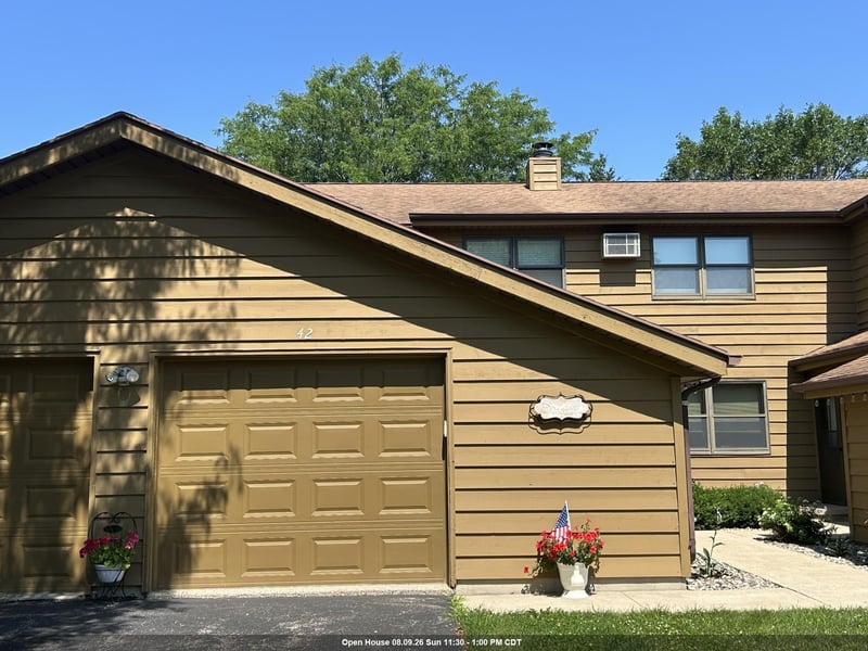 1115 Daniel Ct #42, Neenah, WI 54956