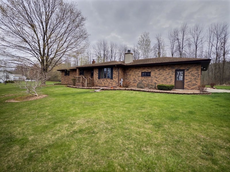 4940 Hafeman Ln, Green Bay, WI 54311