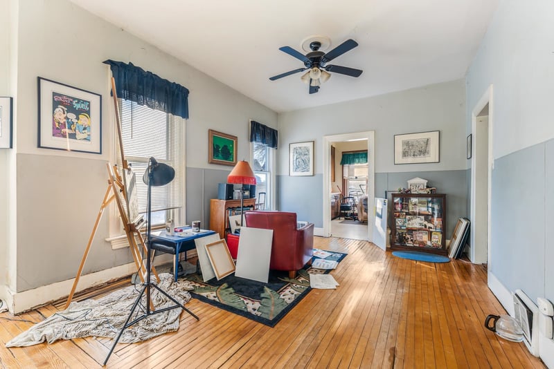 1217 Jackson St, Oshkosh, WI 54901