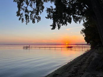 W6537 Firelane 8 , Menasha, WI 54952