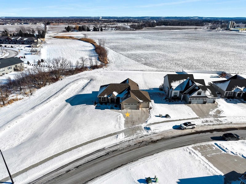 1350 Copilot Way, De Pere, WI 54115