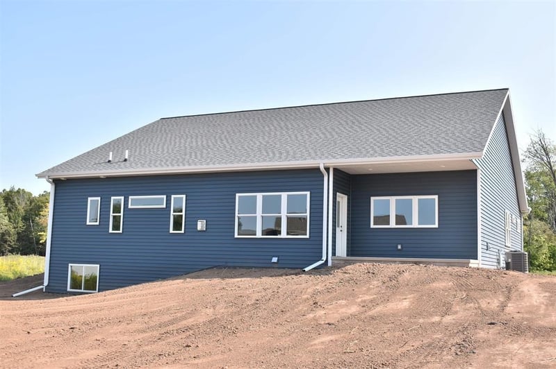 3208 Eclipse Dr, Green Bay, WI 54311