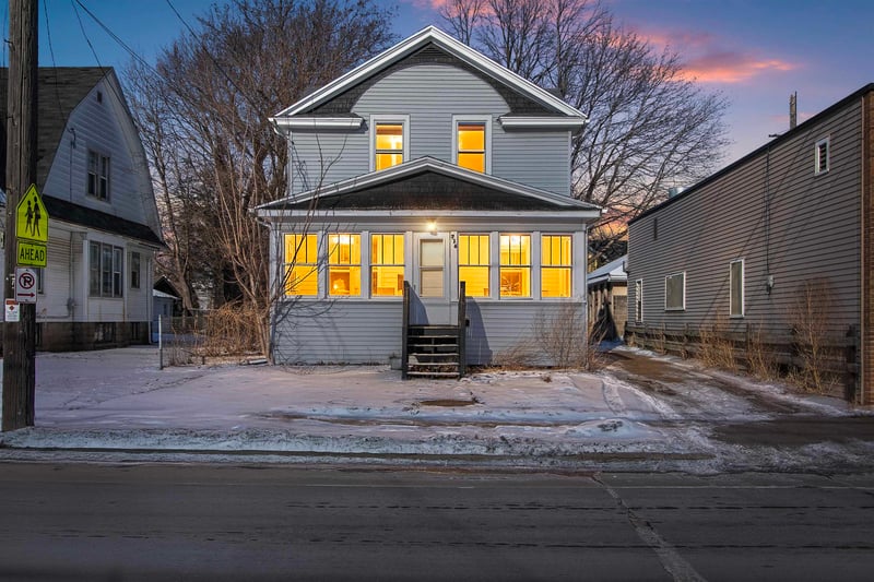 716 Merritt Ave, Oshkosh, WI 54901-5144