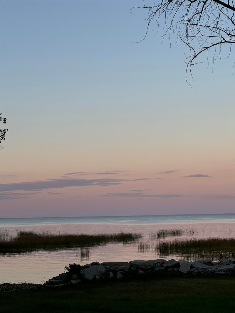 5204 County Road N, Oconto, WI 54153
