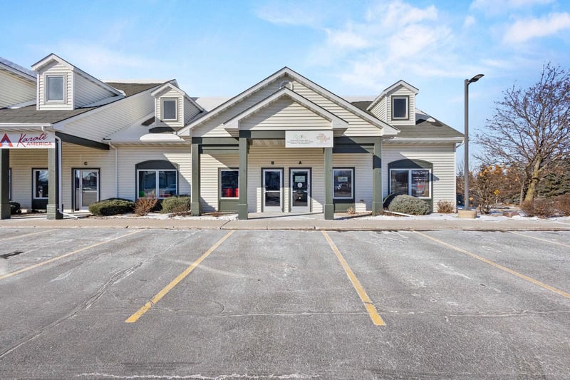 W7007 Parkview Dr #1, Greenville, WI 54942