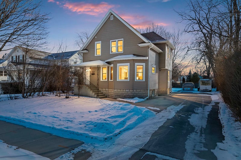 337 Quincy St, Green Bay, WI 54301