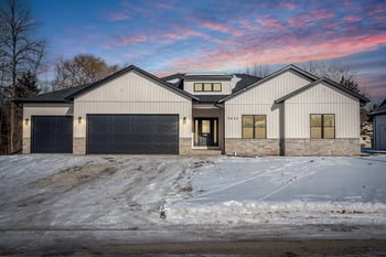 3433 Paula St, Green Bay, WI 54311