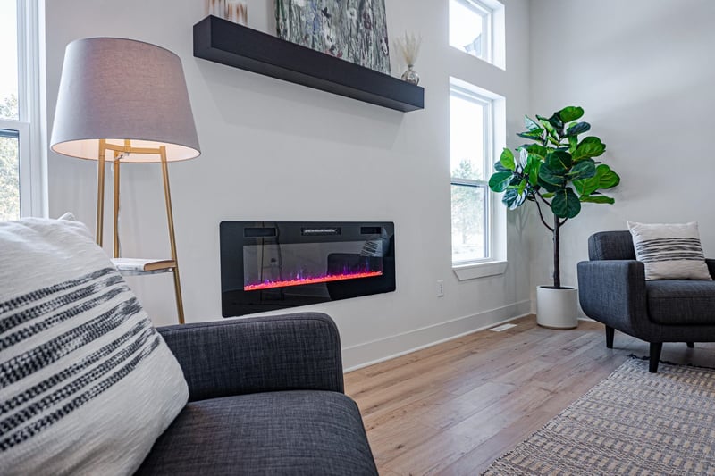 3433 Paula St, Green Bay, WI 54311