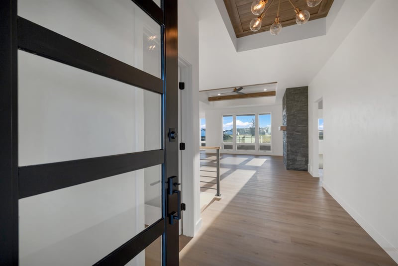 713 Royal St Pats Dr, Wrightstown, WI 54180