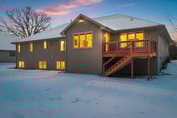 448 Meadow Wind Dr, Green Bay, WI 54311-7686